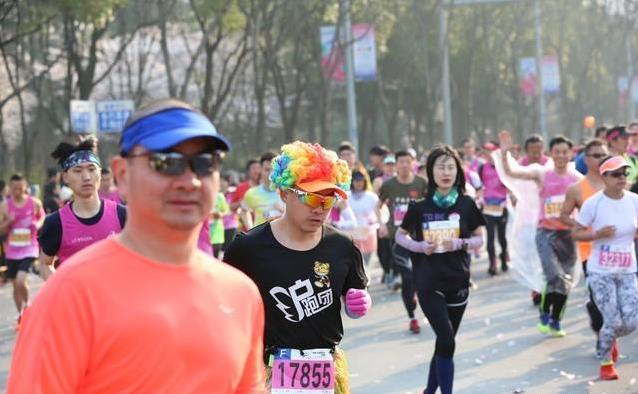 裂后两周跑, 跑完一圈