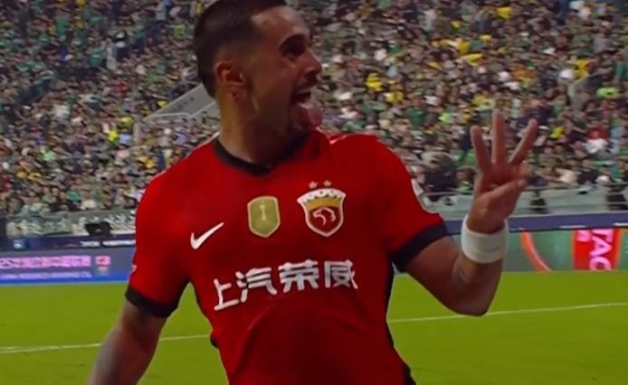 莱昂纳多梅, 莱昂纳多上, 其中一球是 莱昂纳多梅, 莱昂纳多上, 其中一球是